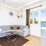 Gorgeous In With Sauna Ferienhaus