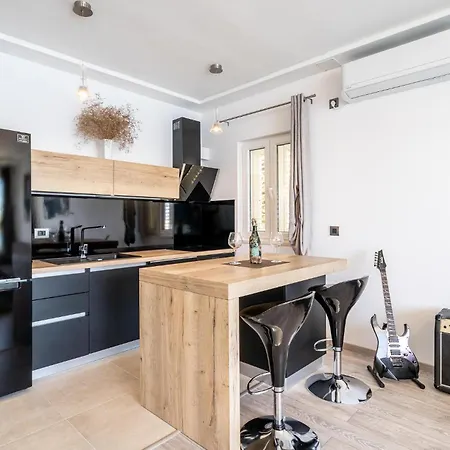 Gorgeous In With Sauna Vakantiehuis *