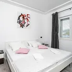 Gorgeous In With Sauna Holiday home