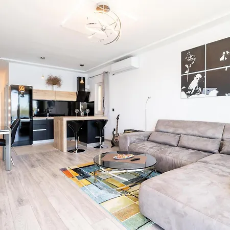 Дом отдыха Gorgeous In With Sauna *