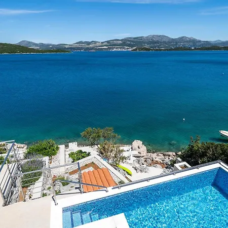 Gorgeous In With Sauna * Janjina